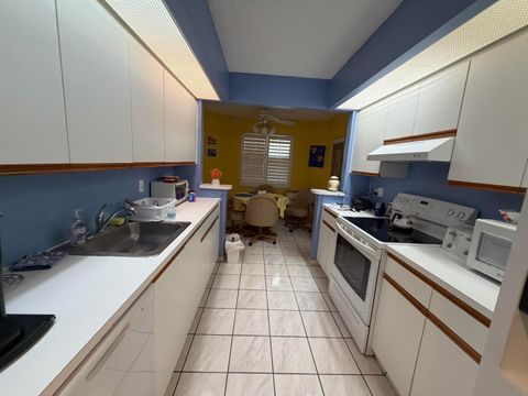 Tiny photo for 1705 Andros Isle #M2, Coconut Creek, FL 33066 (MLS # B26027778)