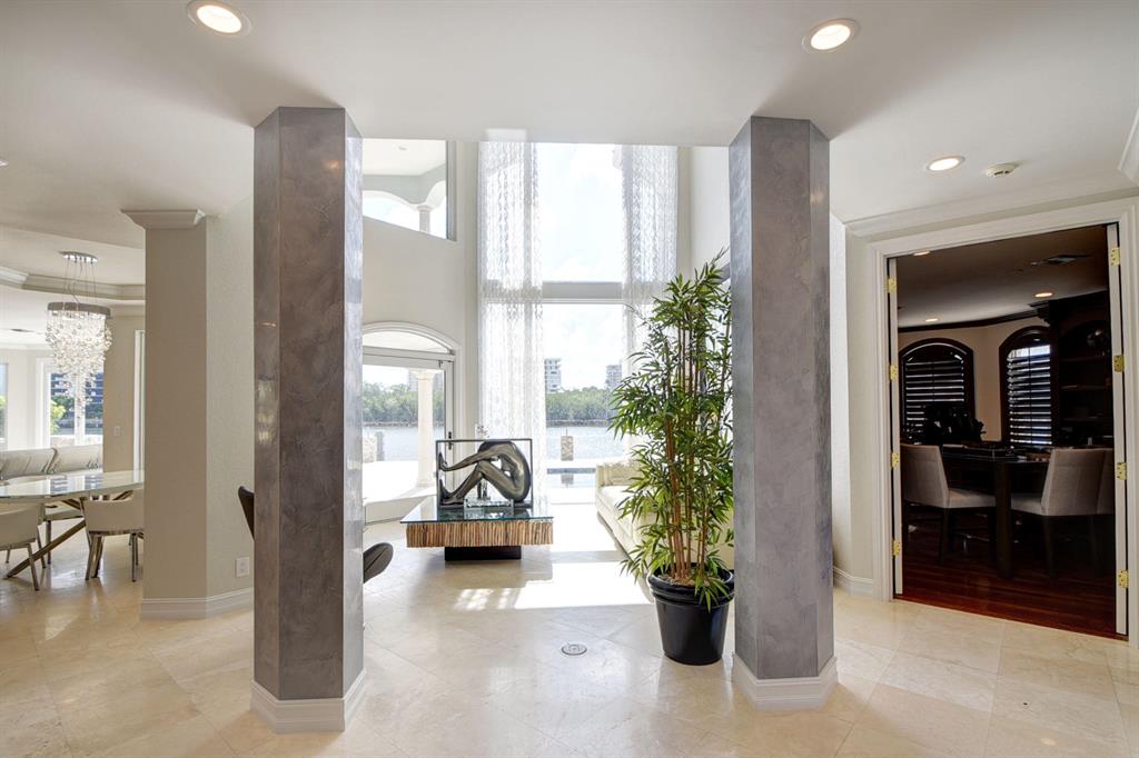 BOCA HARBOUR ISLAND SEC - Residential