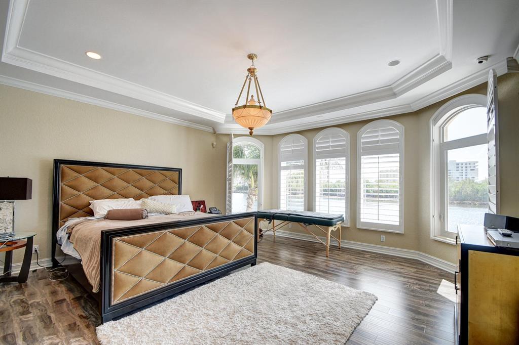 BOCA HARBOUR ISLAND SEC - Residential