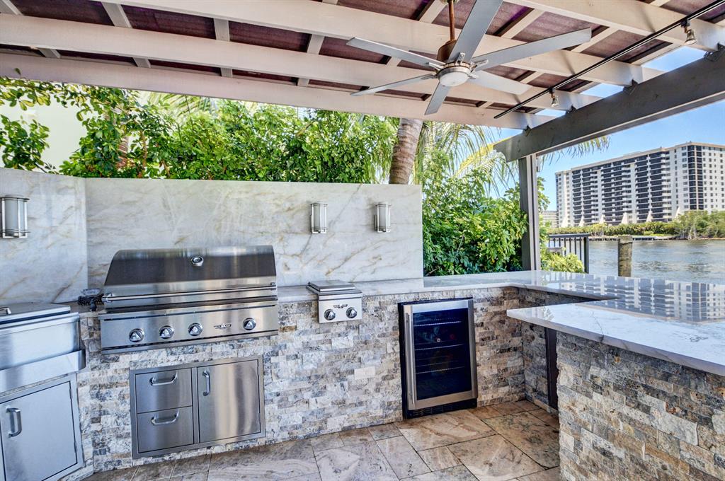 BOCA HARBOUR ISLAND SEC - Residential