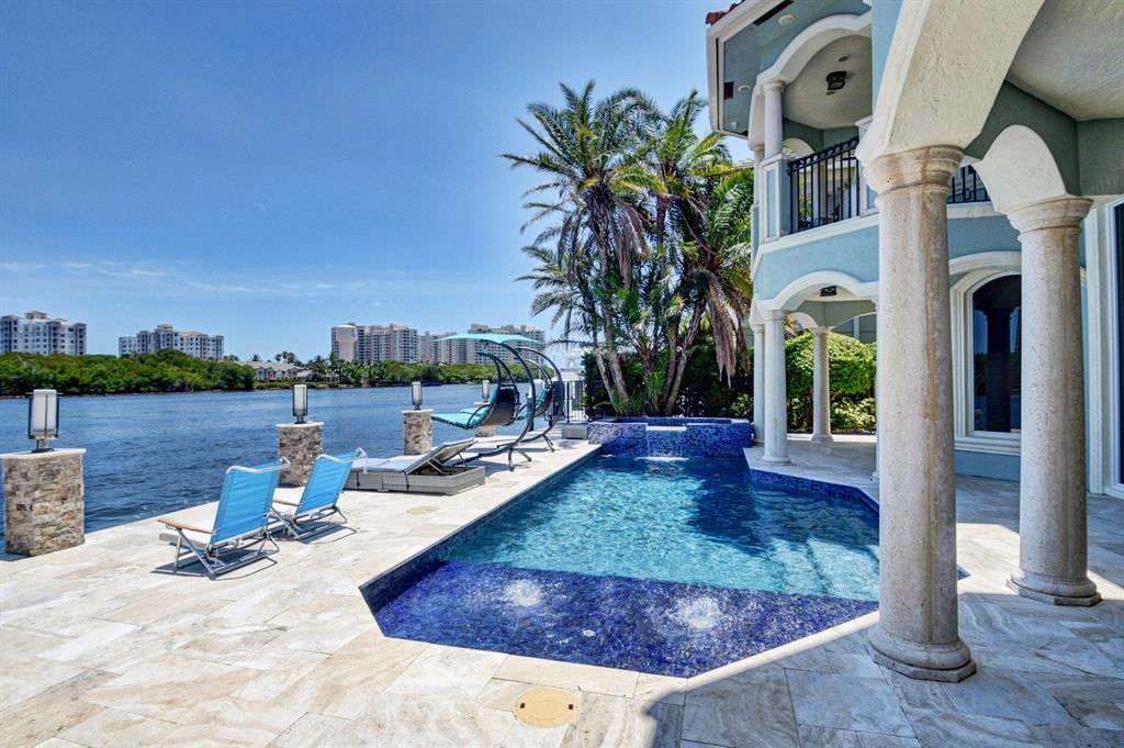 BOCA HARBOUR ISLAND SEC - Residential