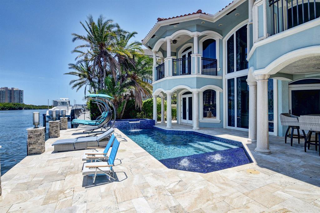 BOCA HARBOUR ISLAND SEC - Residential