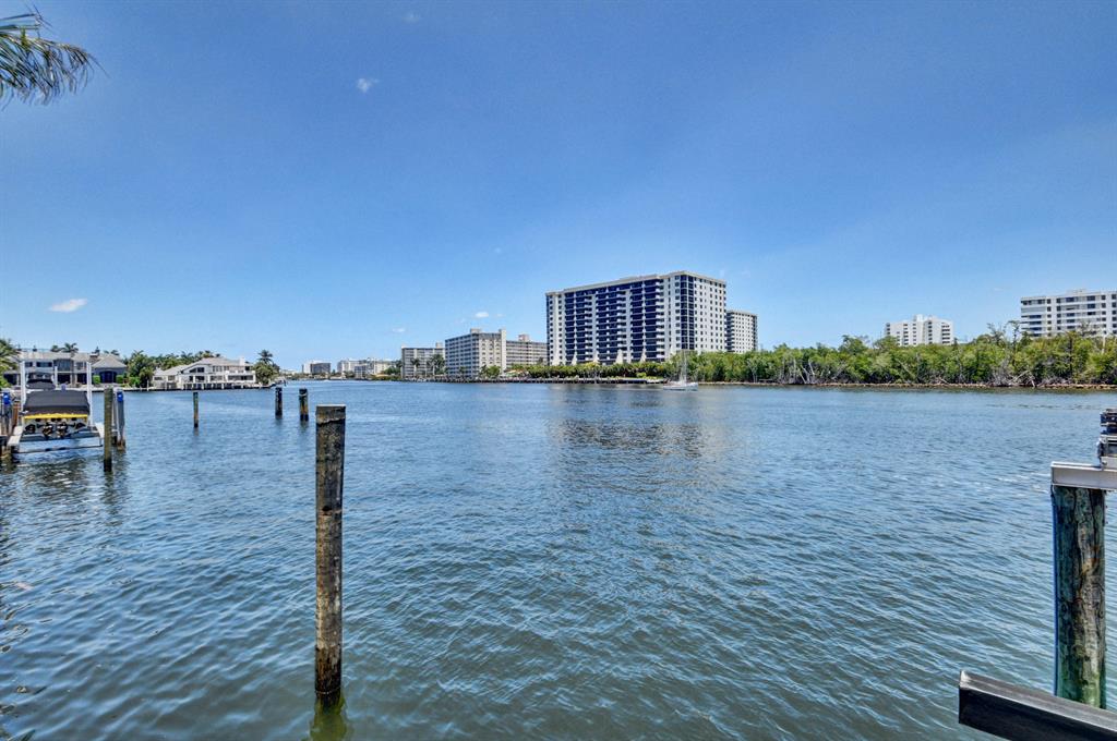 BOCA HARBOUR ISLAND SEC - Residential