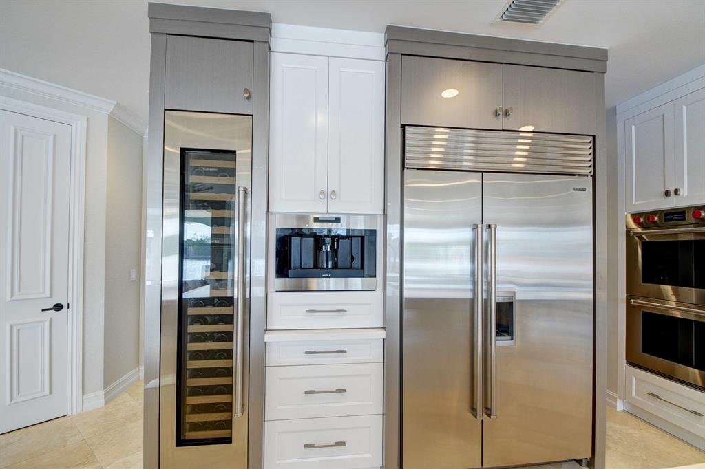 BOCA HARBOUR ISLAND SEC - Residential