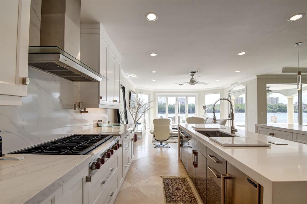 BOCA HARBOUR ISLAND SEC - Residential