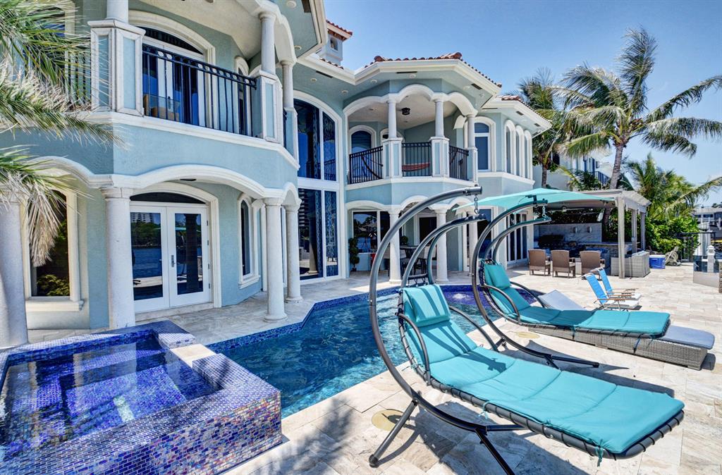 BOCA HARBOUR ISLAND SEC - Residential