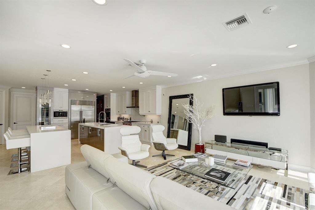 BOCA HARBOUR ISLAND SEC - Residential