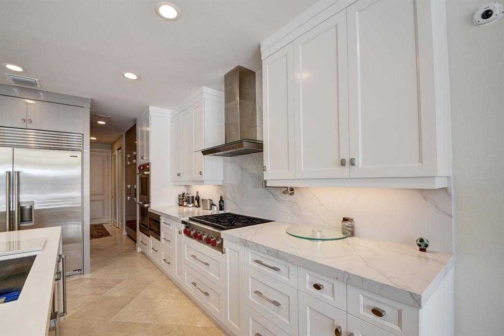 BOCA HARBOUR ISLAND SEC - Residential