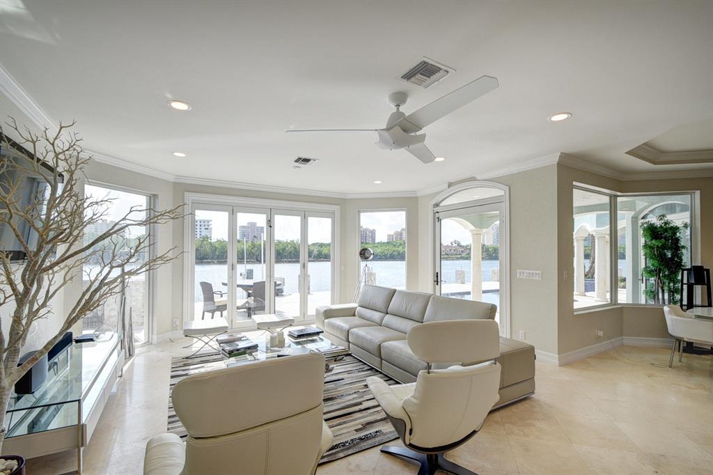 BOCA HARBOUR ISLAND SEC - Residential