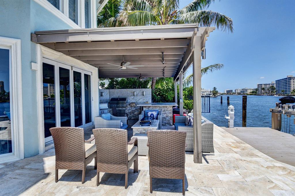 BOCA HARBOUR ISLAND SEC - Residential