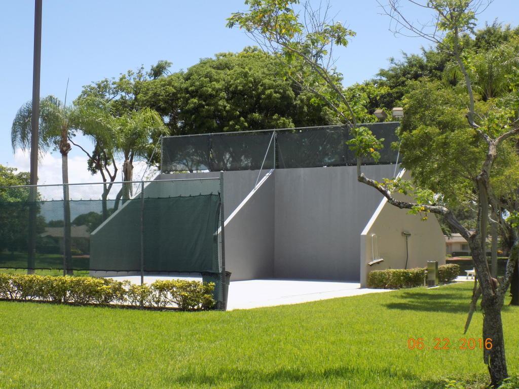 Whisper Walk Parkshore - Residential