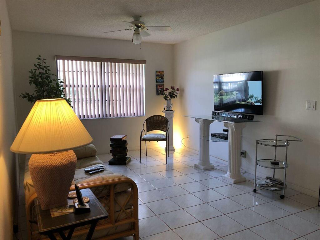 Whisper Walk Parkshore - Residential