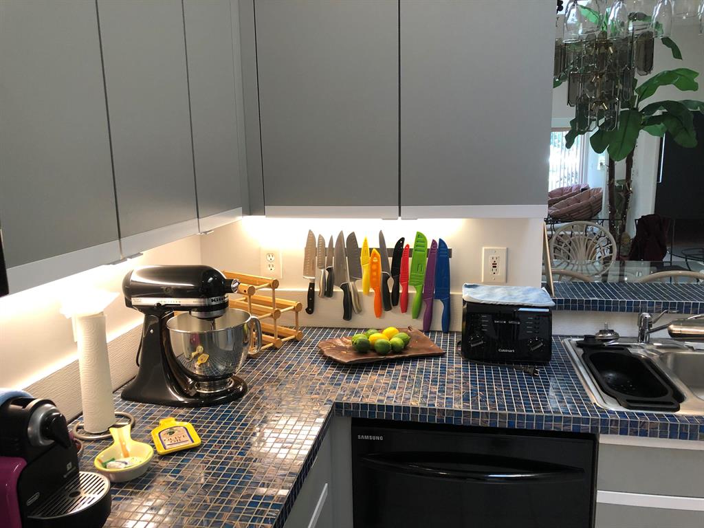 Whisper Walk Parkshore - Residential