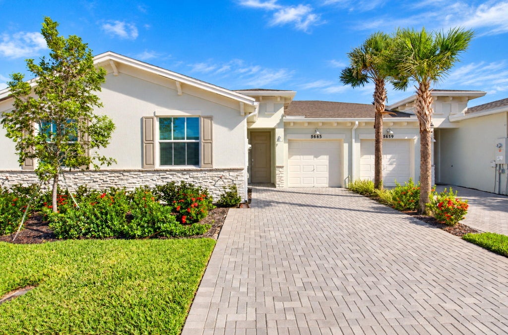Photo of 5665 Divine Drive, Delray Beach, FL 33484 (MLS # B26093332)