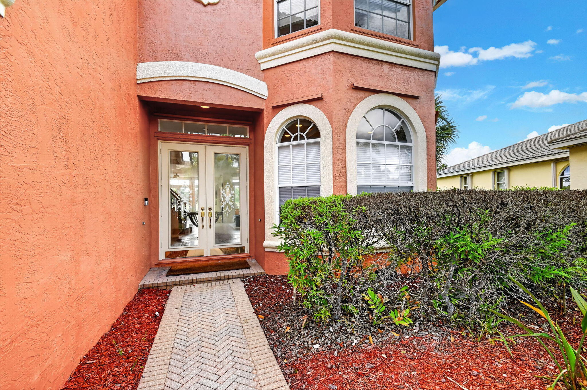 2279 Ridgewood Circle