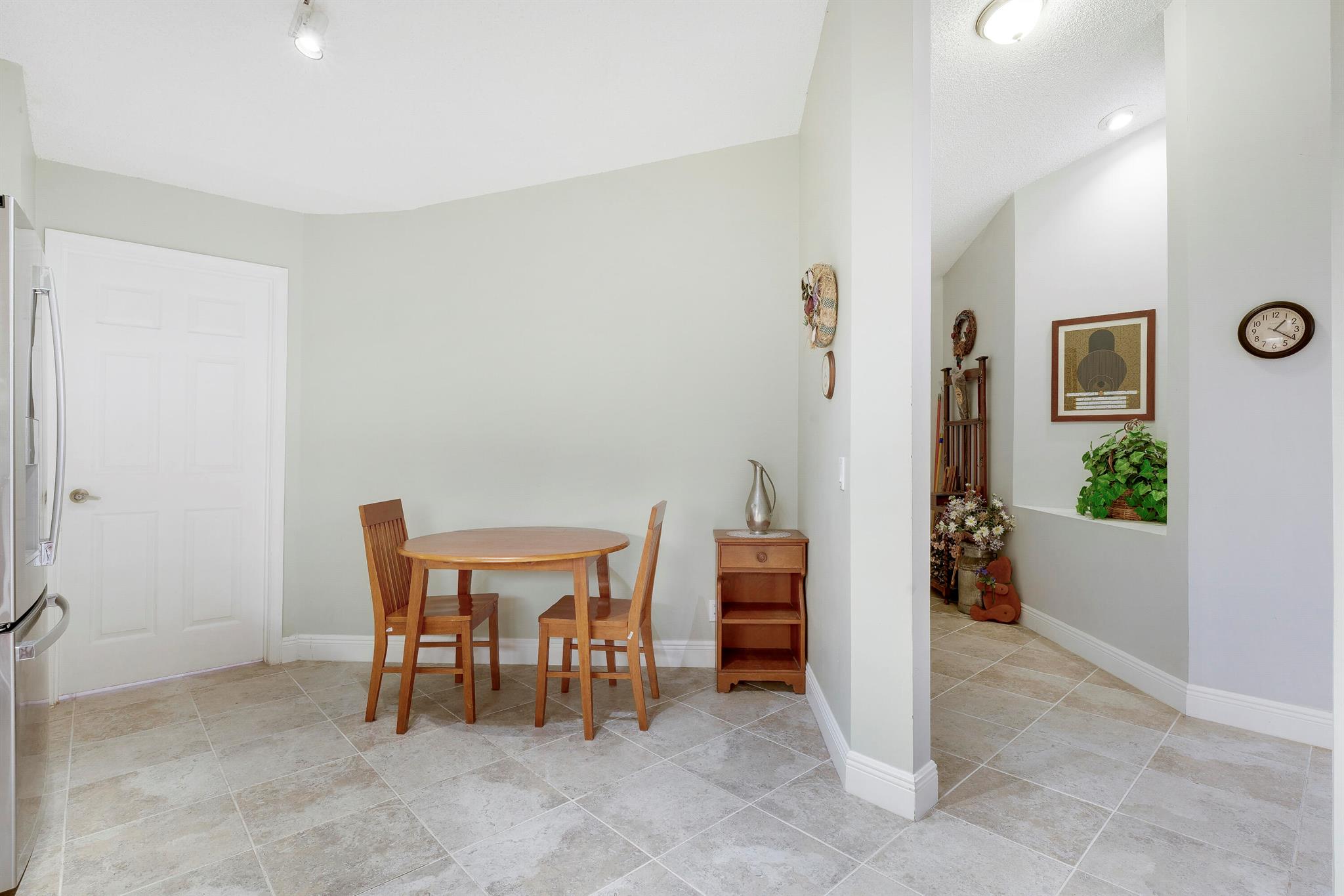 479 Ashwood Place