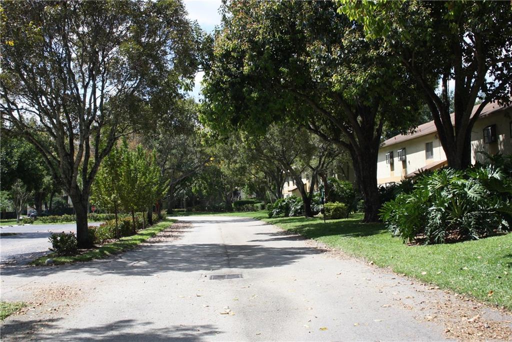 Gardens North #5 Condo - Residential Lease