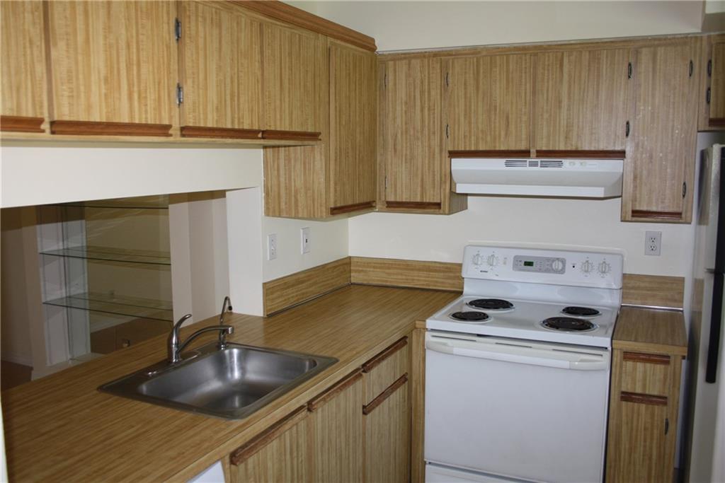 Gardens North #5 Condo - Residential Lease