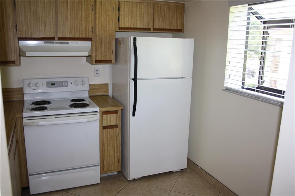 Gardens North #5 Condo - Residential Lease