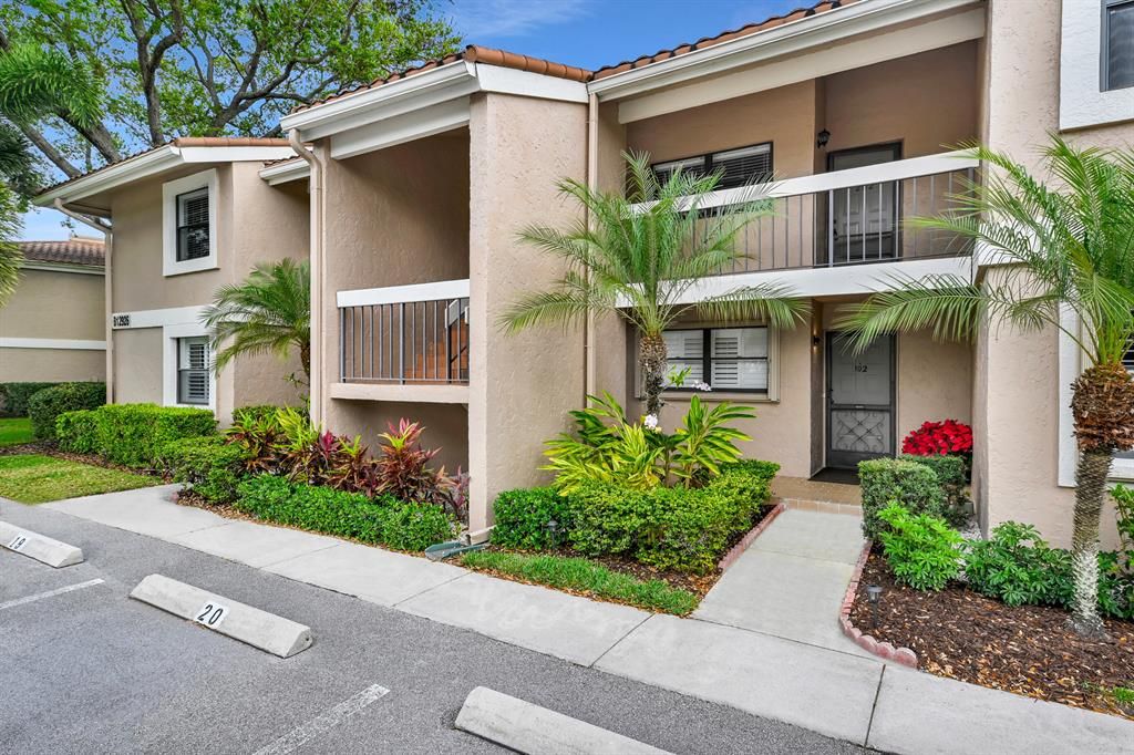 Photo of 12926 Briarlake Drive #202, West Palm Beach, FL 33418 (MLS # R10671714)
