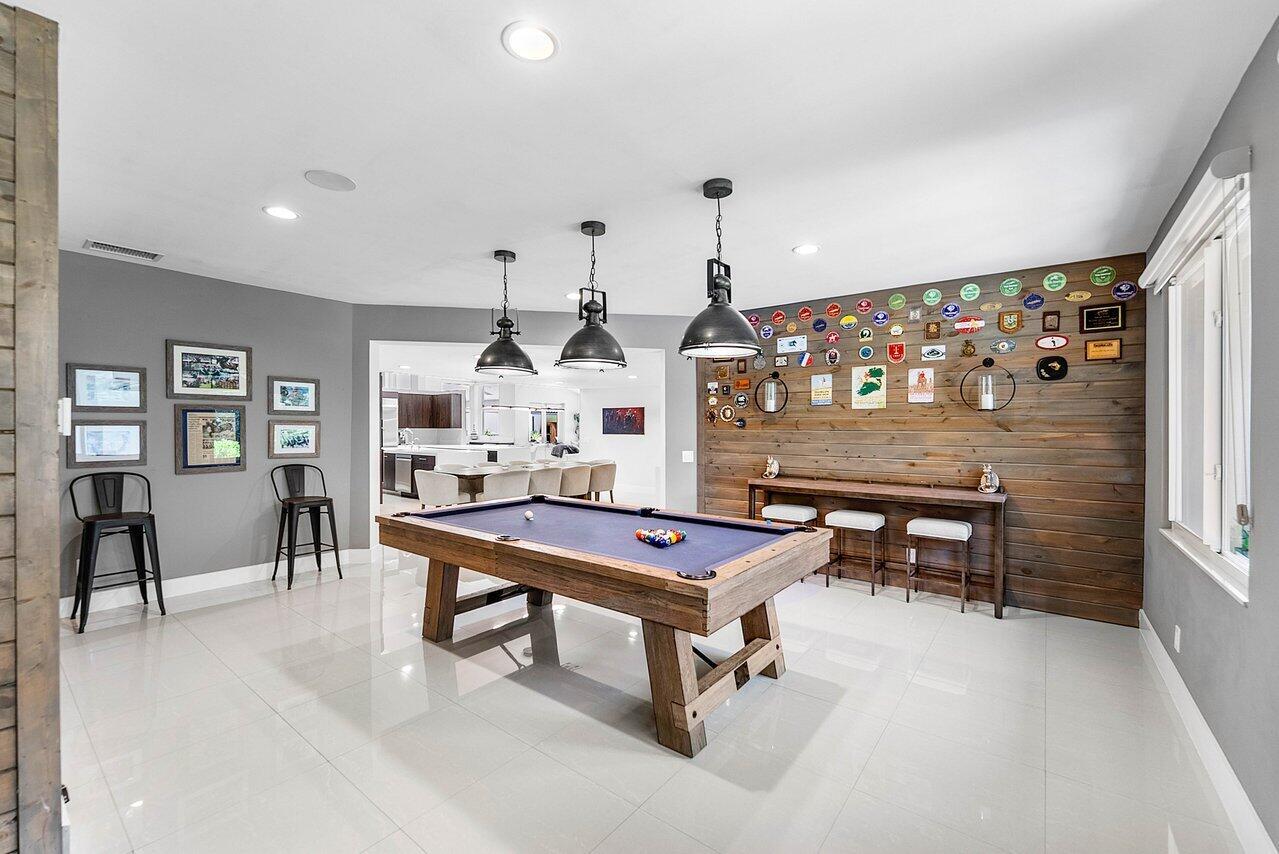 PADDOCK PARK 2 OF WELLING - Residential Lease