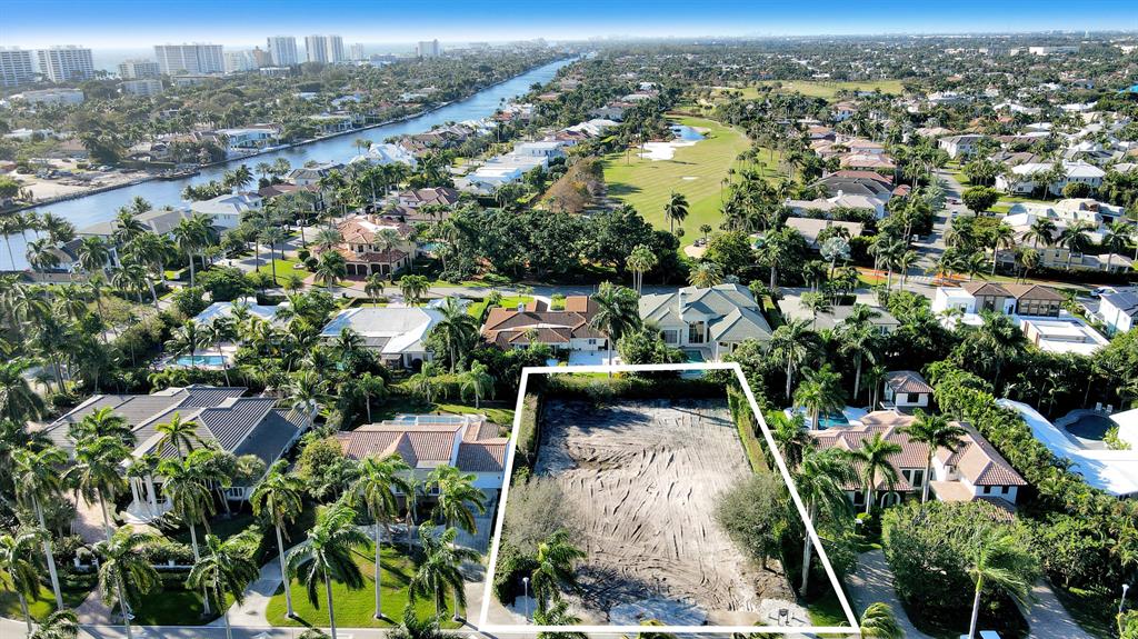 ROYAL PALM YACHT & COUNTR - Land