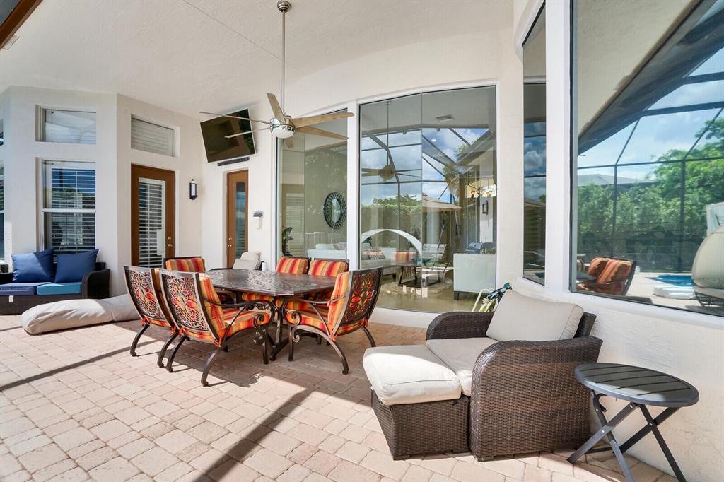 SATURNIA - Residential