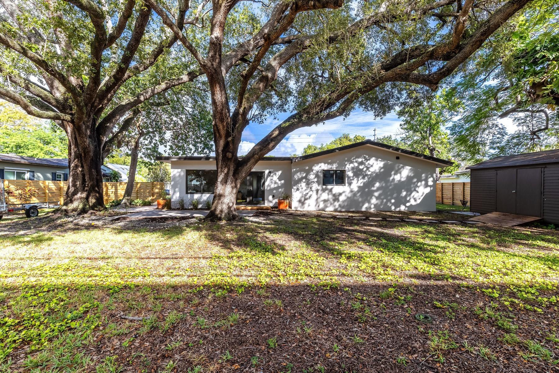 Waverly Place Amd - Residential