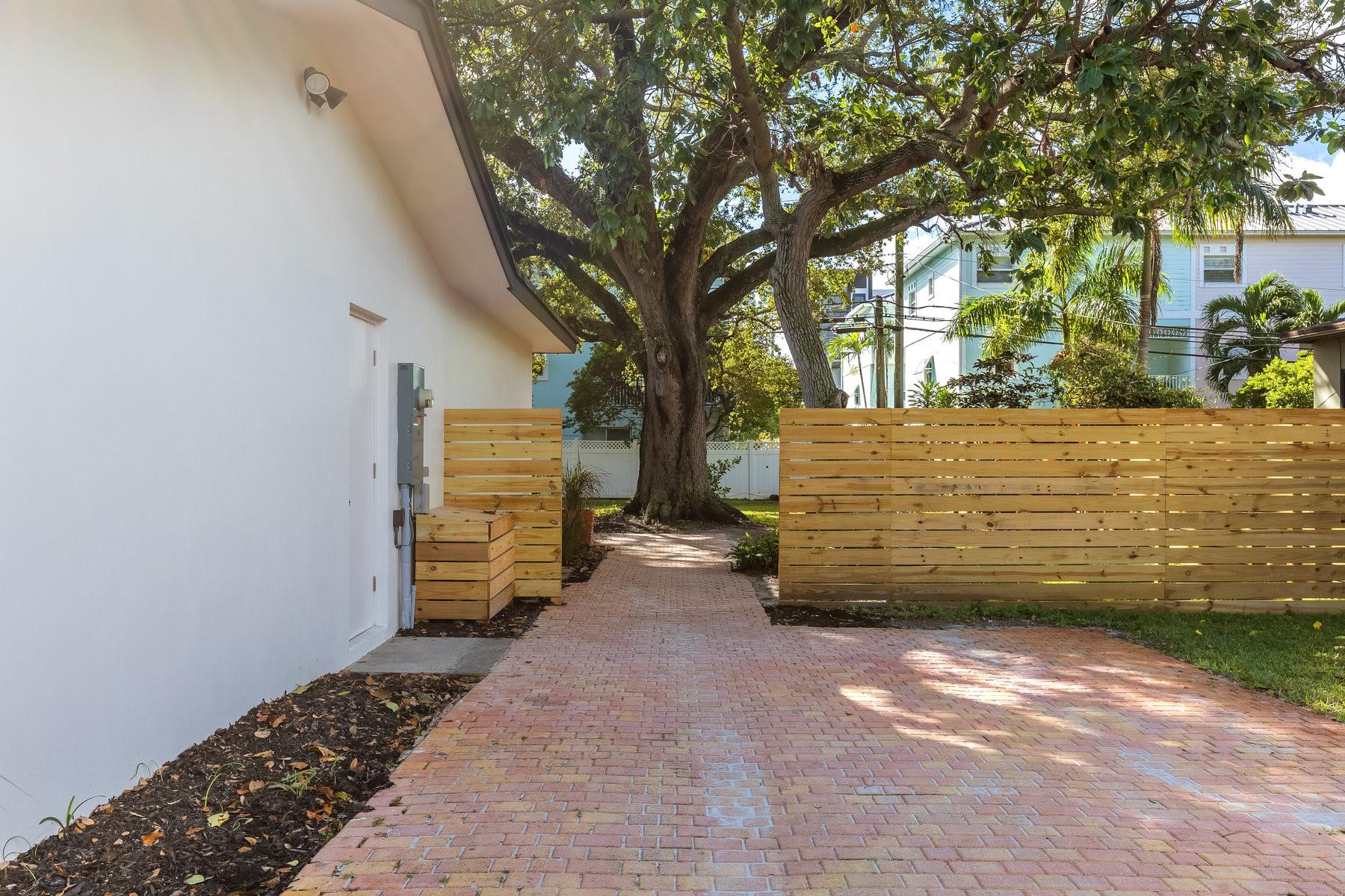 Waverly Place Amd - Residential