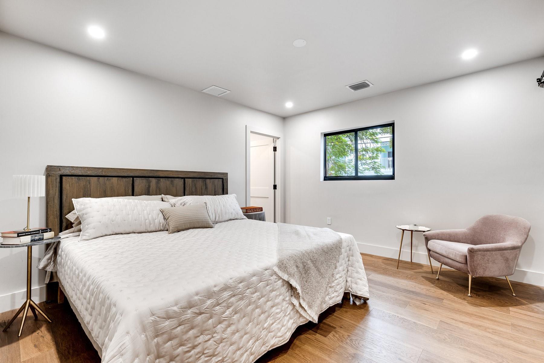 Waverly Place Amd - Residential