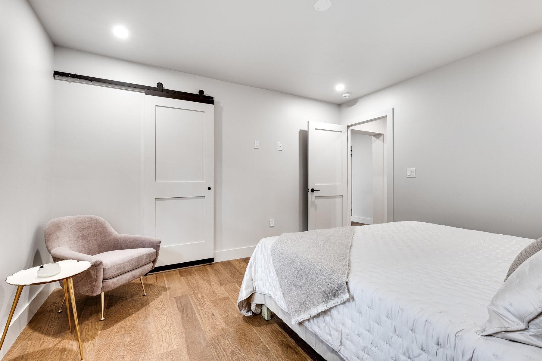 Waverly Place Amd - Residential