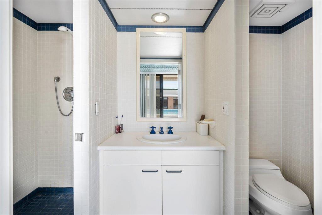 TWO NORTH BREAKERS ROW CONDO - Residential