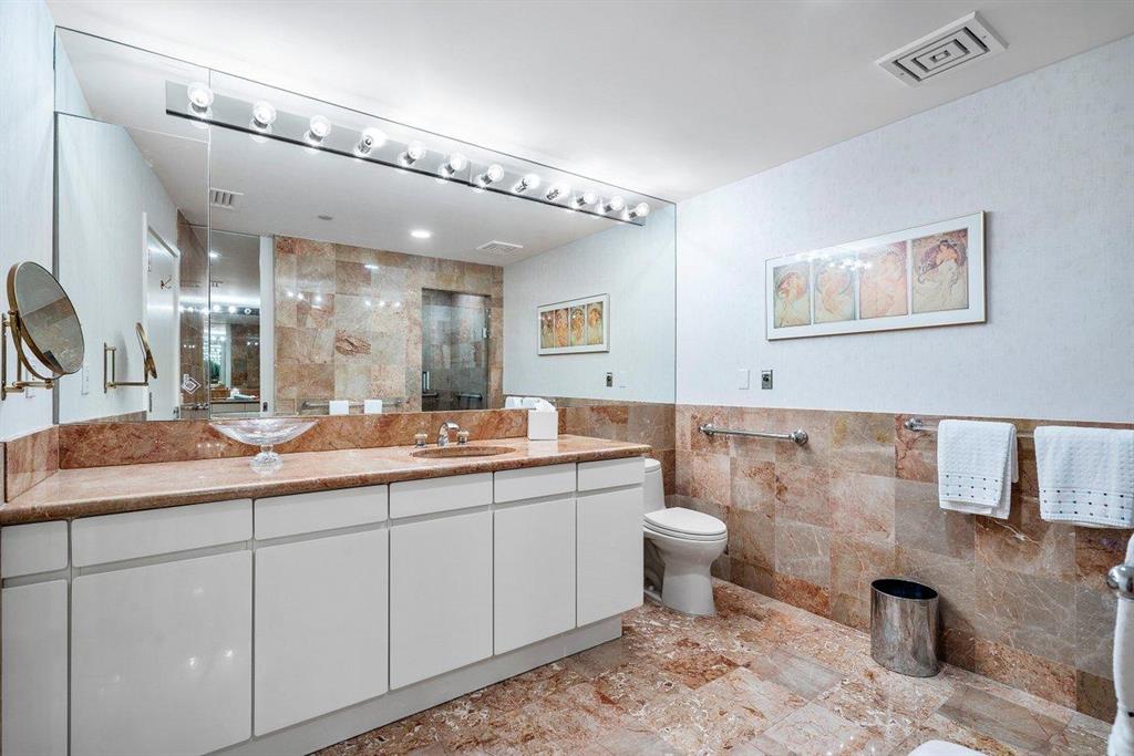 TWO NORTH BREAKERS ROW CONDO - Residential