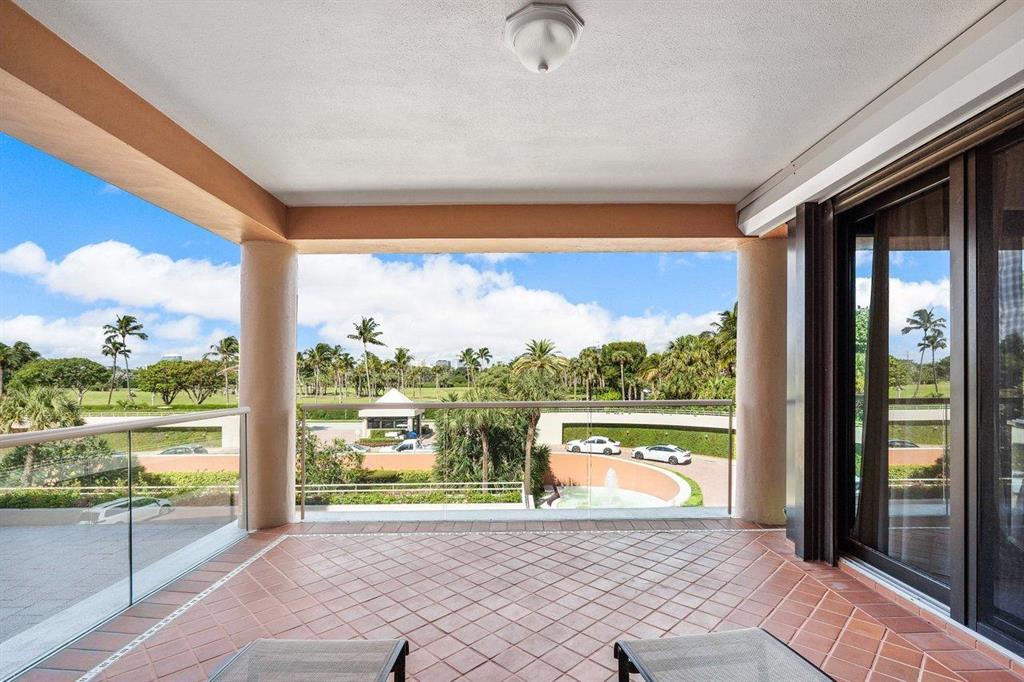 TWO NORTH BREAKERS ROW CONDO - Residential