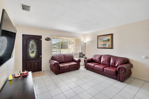 Tiny photo for 7081 TAYLOR Street, Hollywood, FL 33024 (MLS # B26074619)