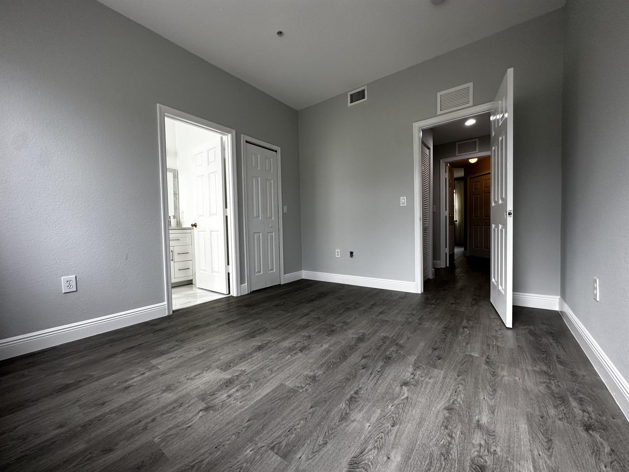 SHOMA TOWNHOMES AT ROYAL PALM BEACH CONDOMINIUM - Residential