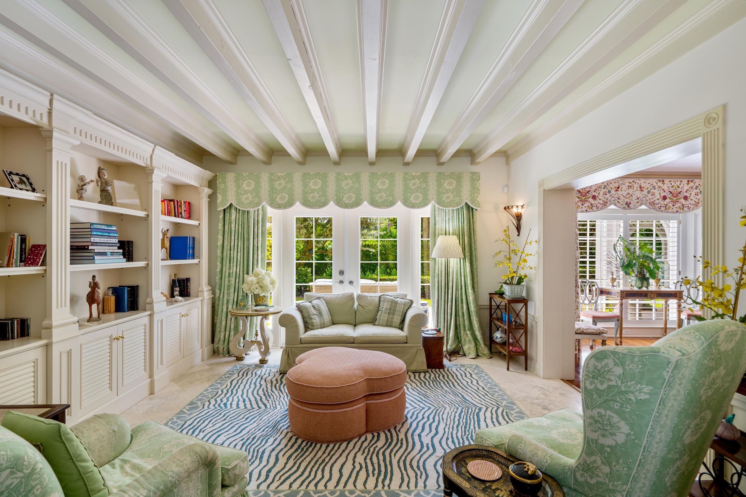 VIA VIZCAYA - Residential