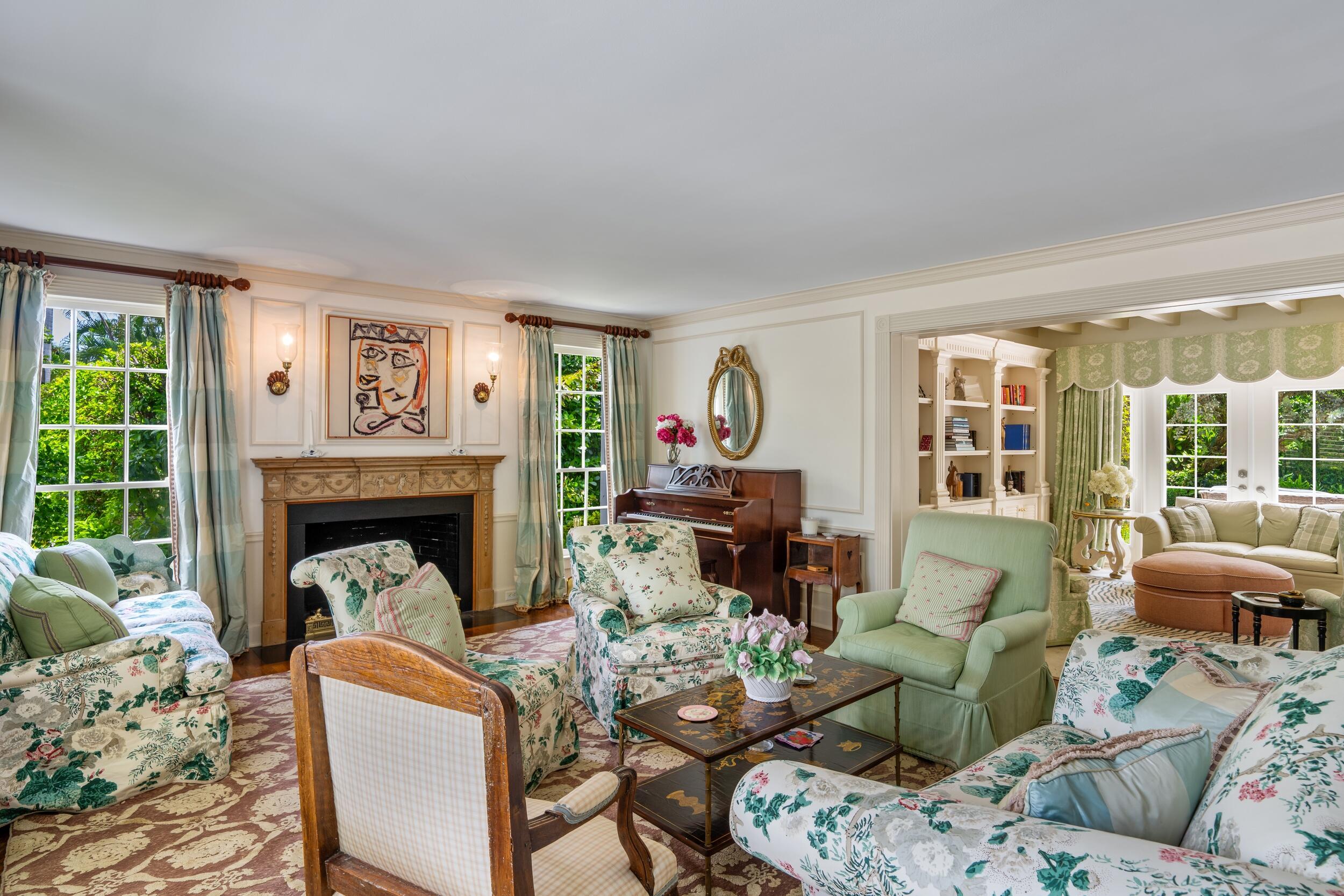 VIA VIZCAYA - Residential