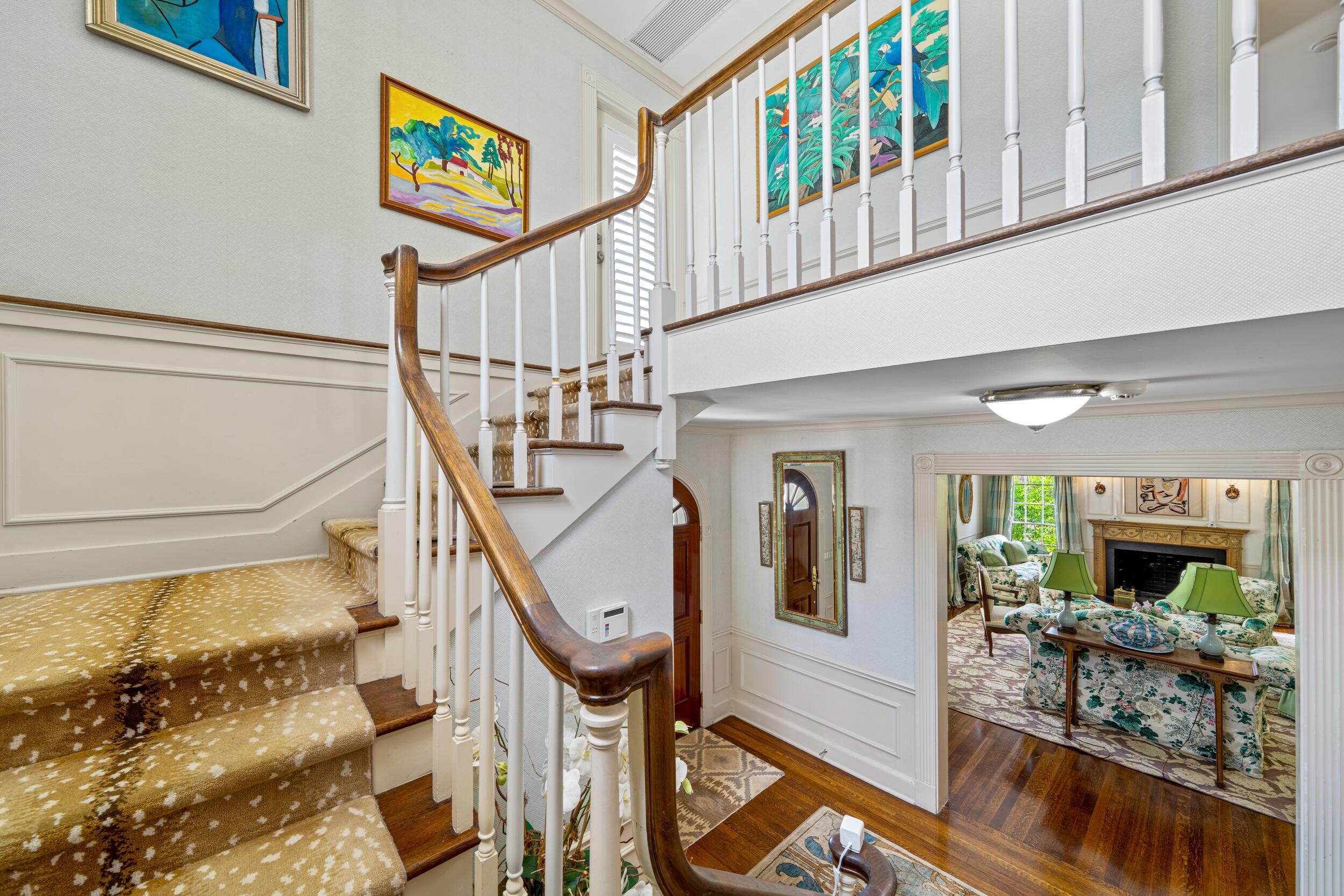 VIA VIZCAYA - Residential