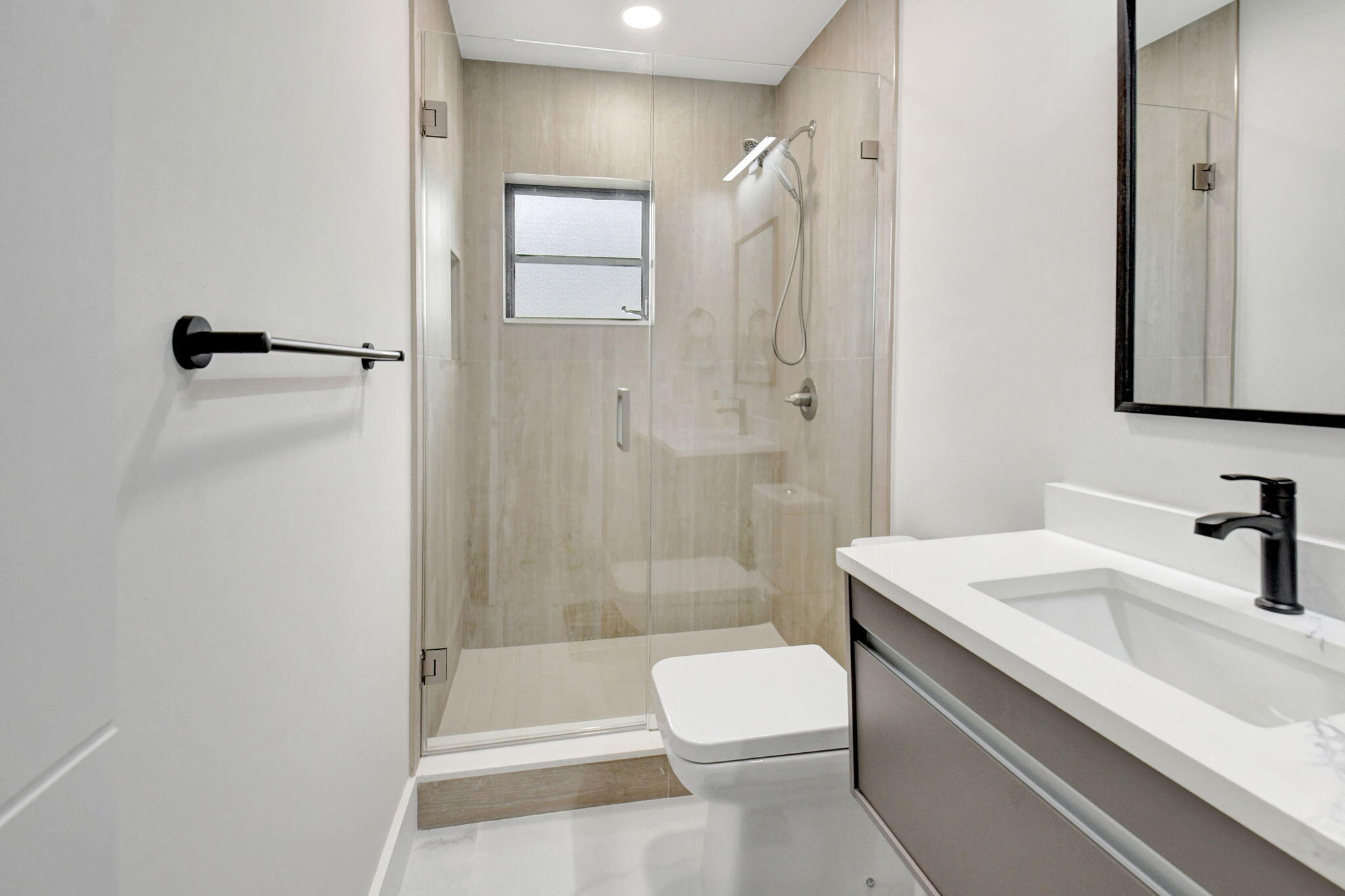 GREENTREE VILLAS CONDO - Residential Lease