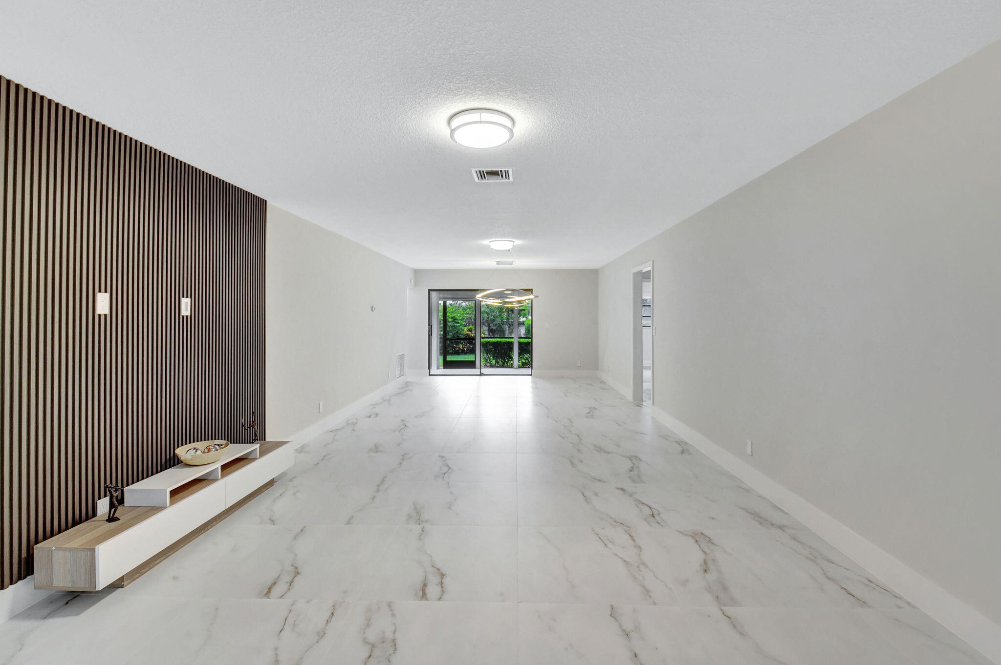 GREENTREE VILLAS CONDO - Residential Lease