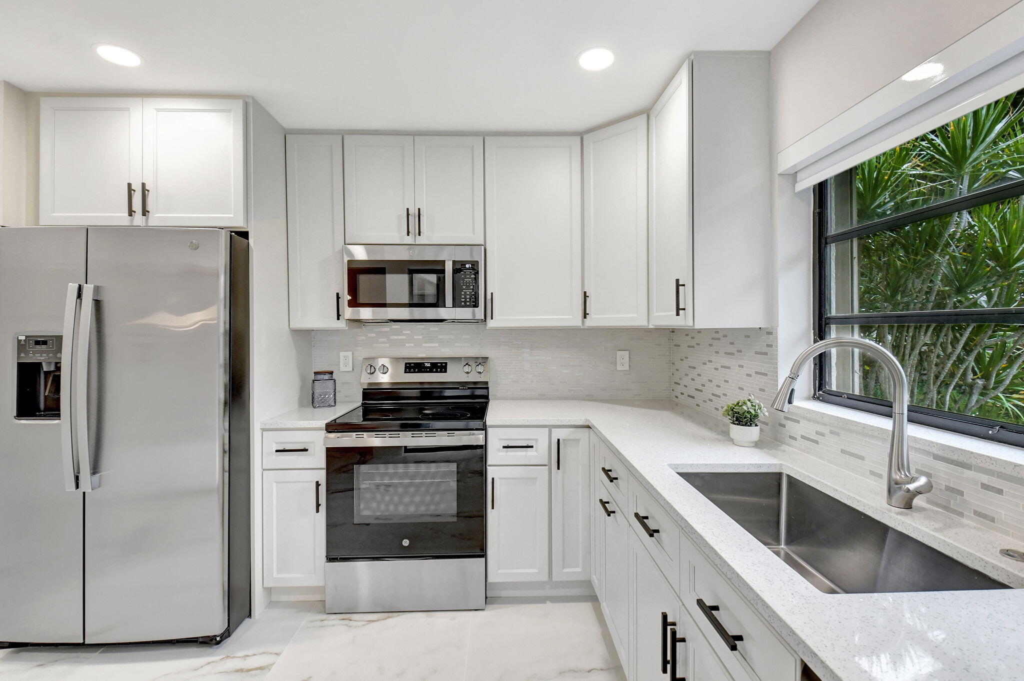 GREENTREE VILLAS CONDO - Residential Lease