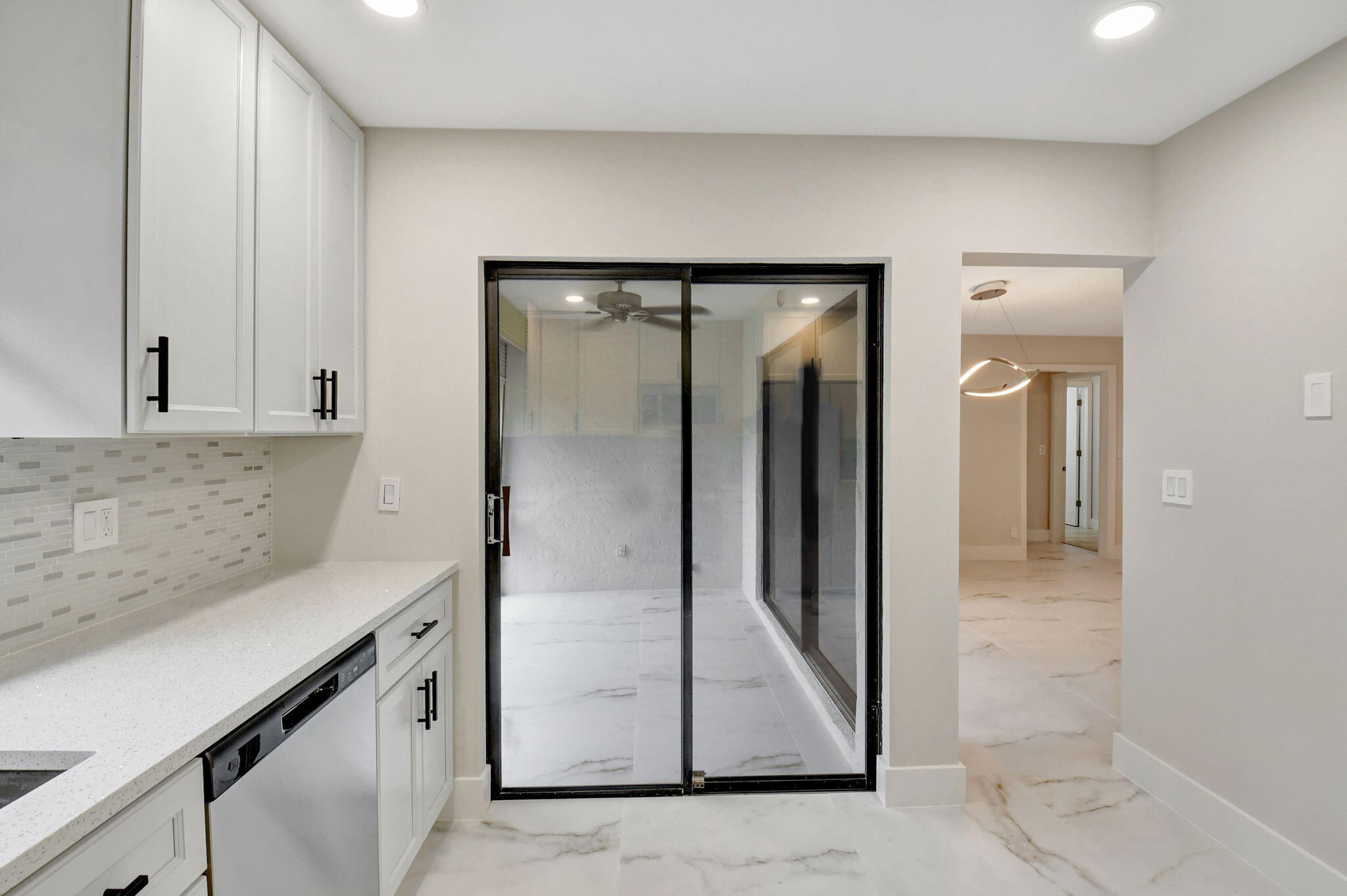 GREENTREE VILLAS CONDO - Residential Lease