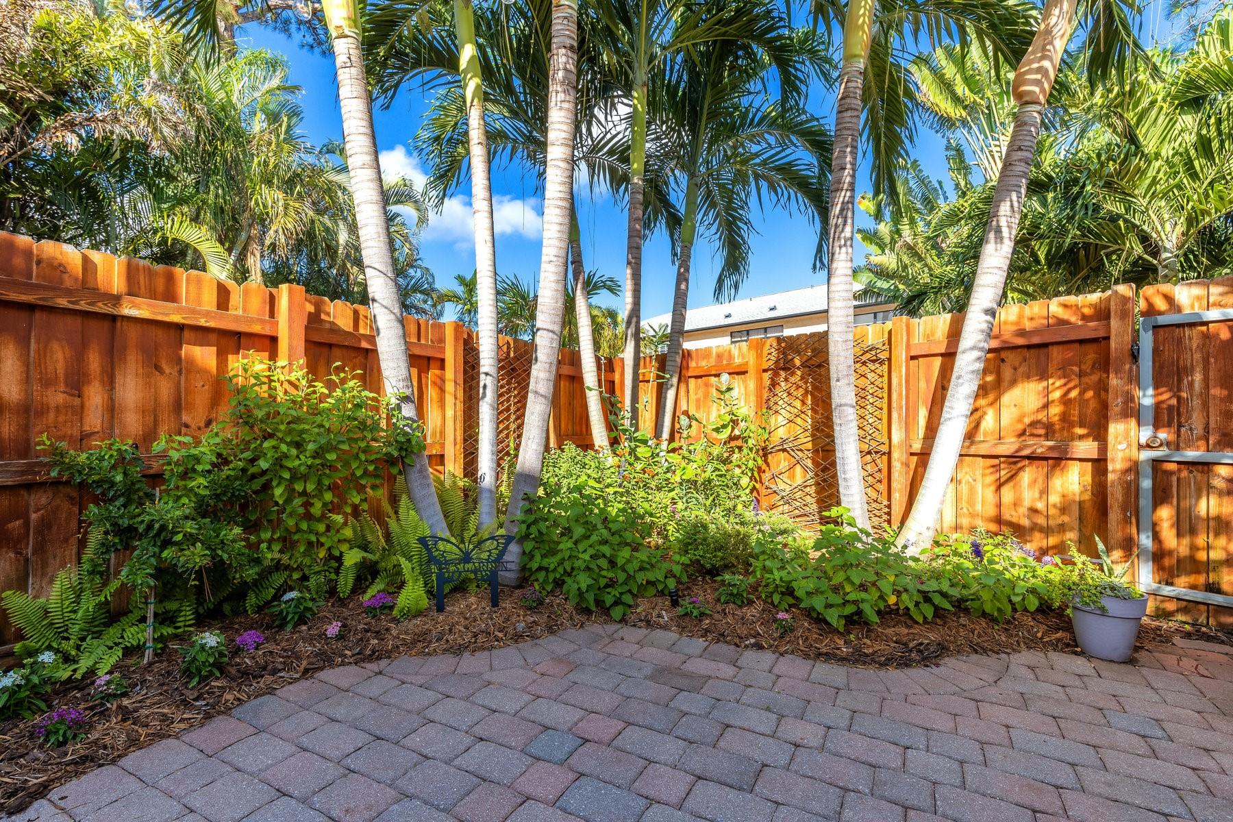 Wilton Pines Townhomes - Residential