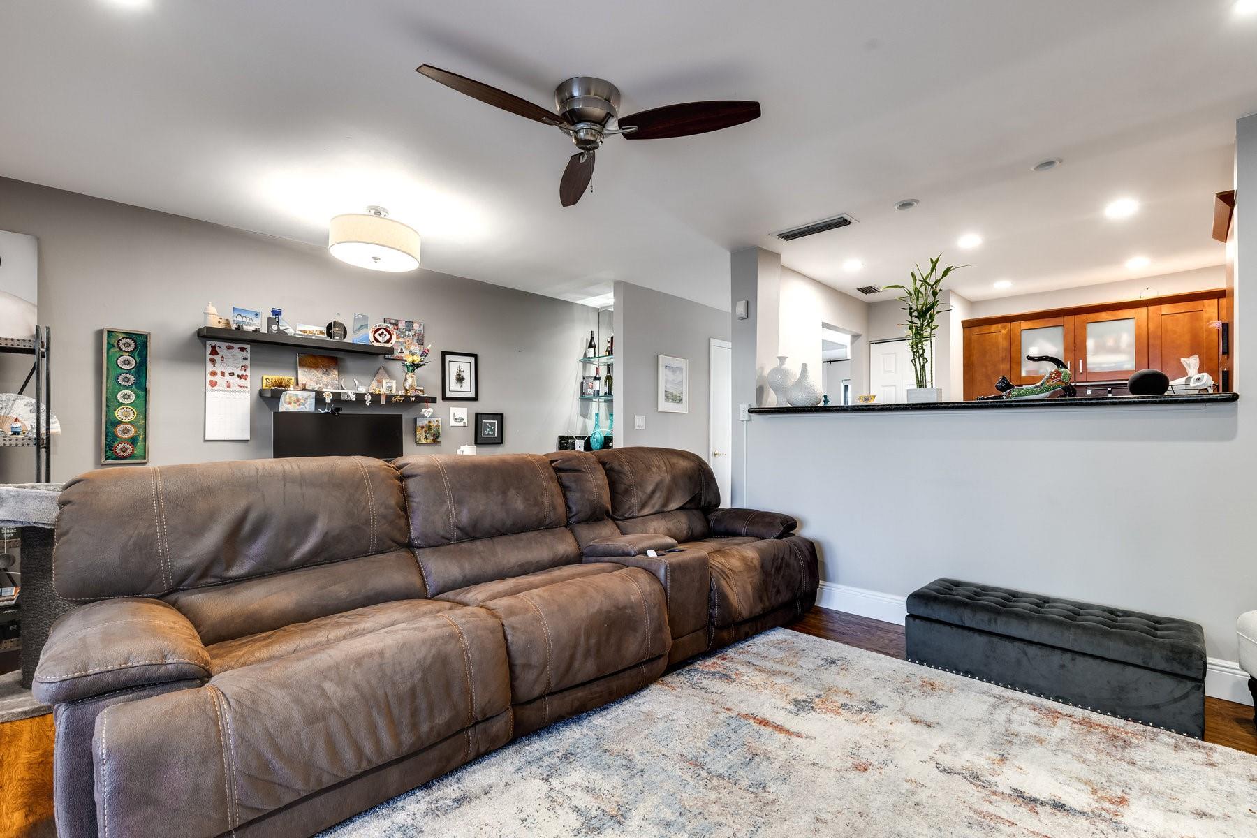 Wilton Pines Townhomes - Residential