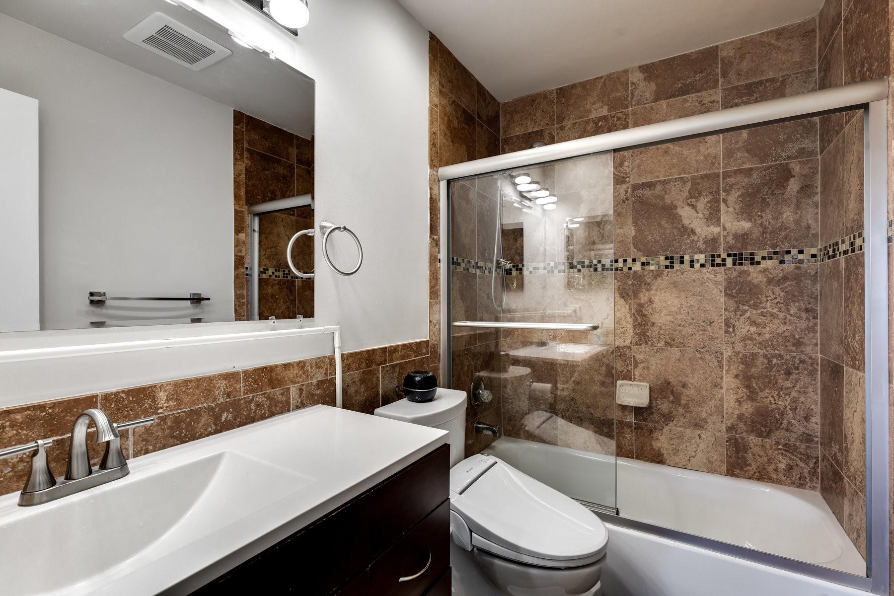 Wilton Pines Townhomes - Residential