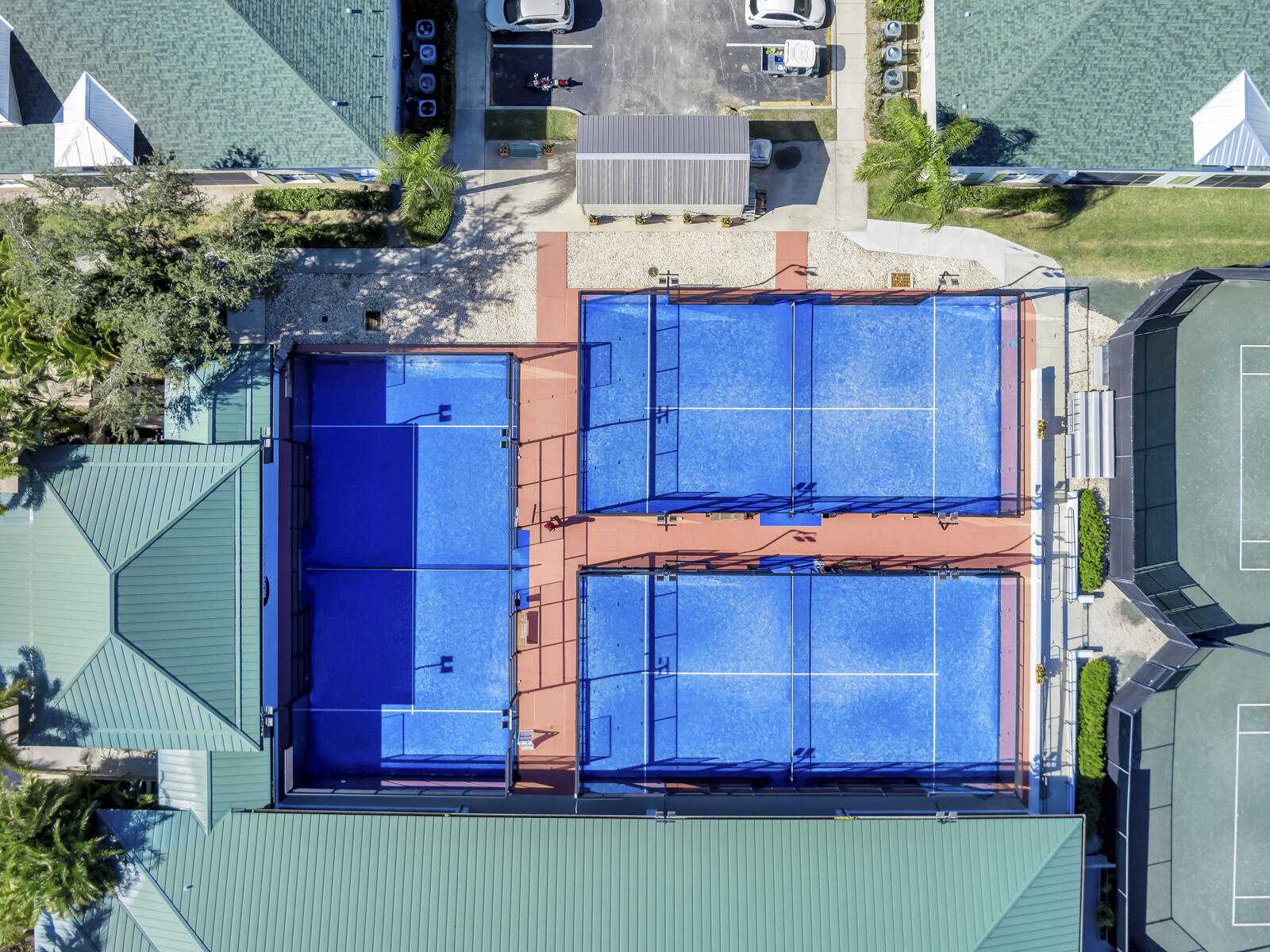 Boulevard Villas Courtside - Residential