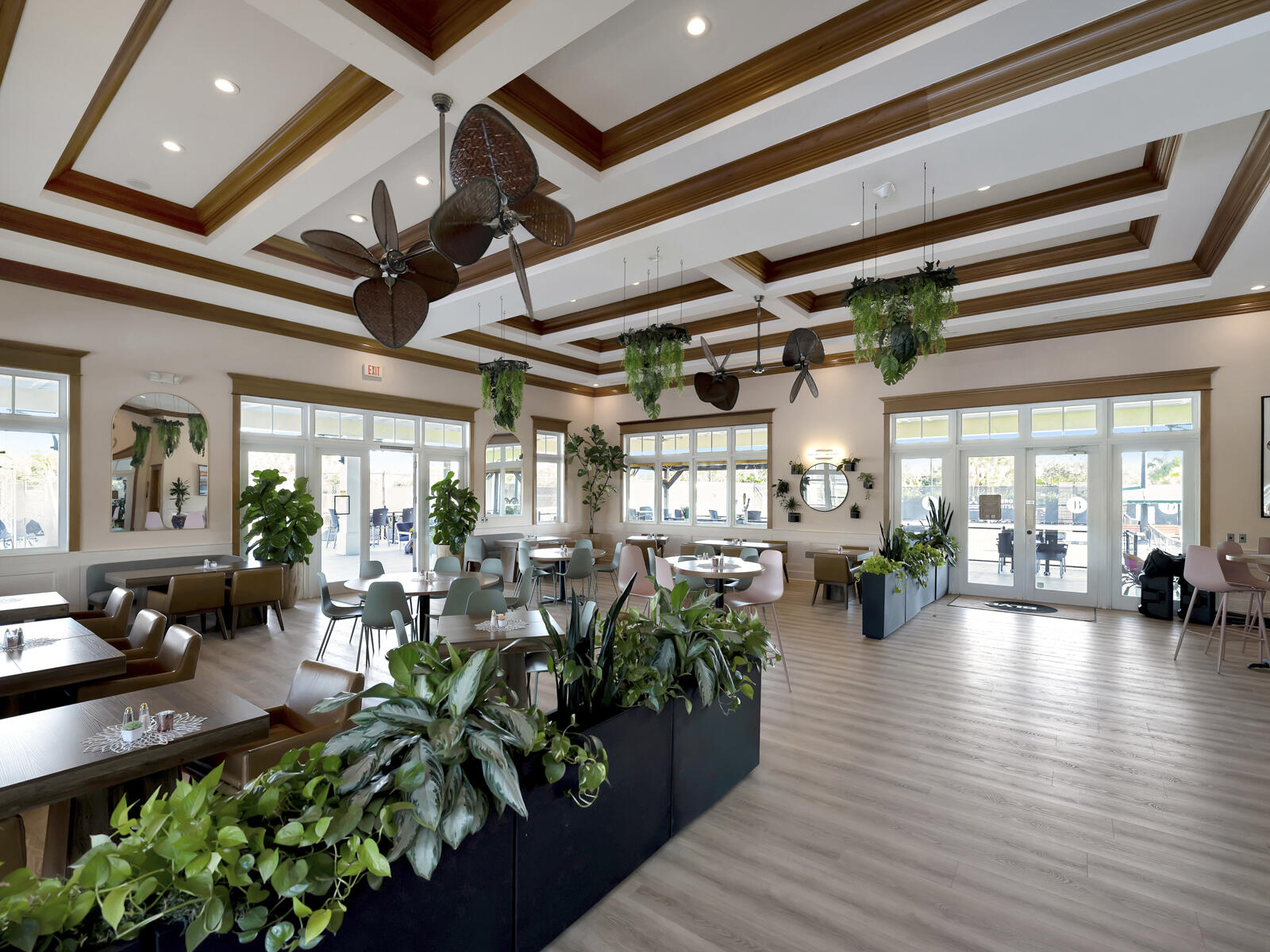Boulevard Villas Courtside - Residential