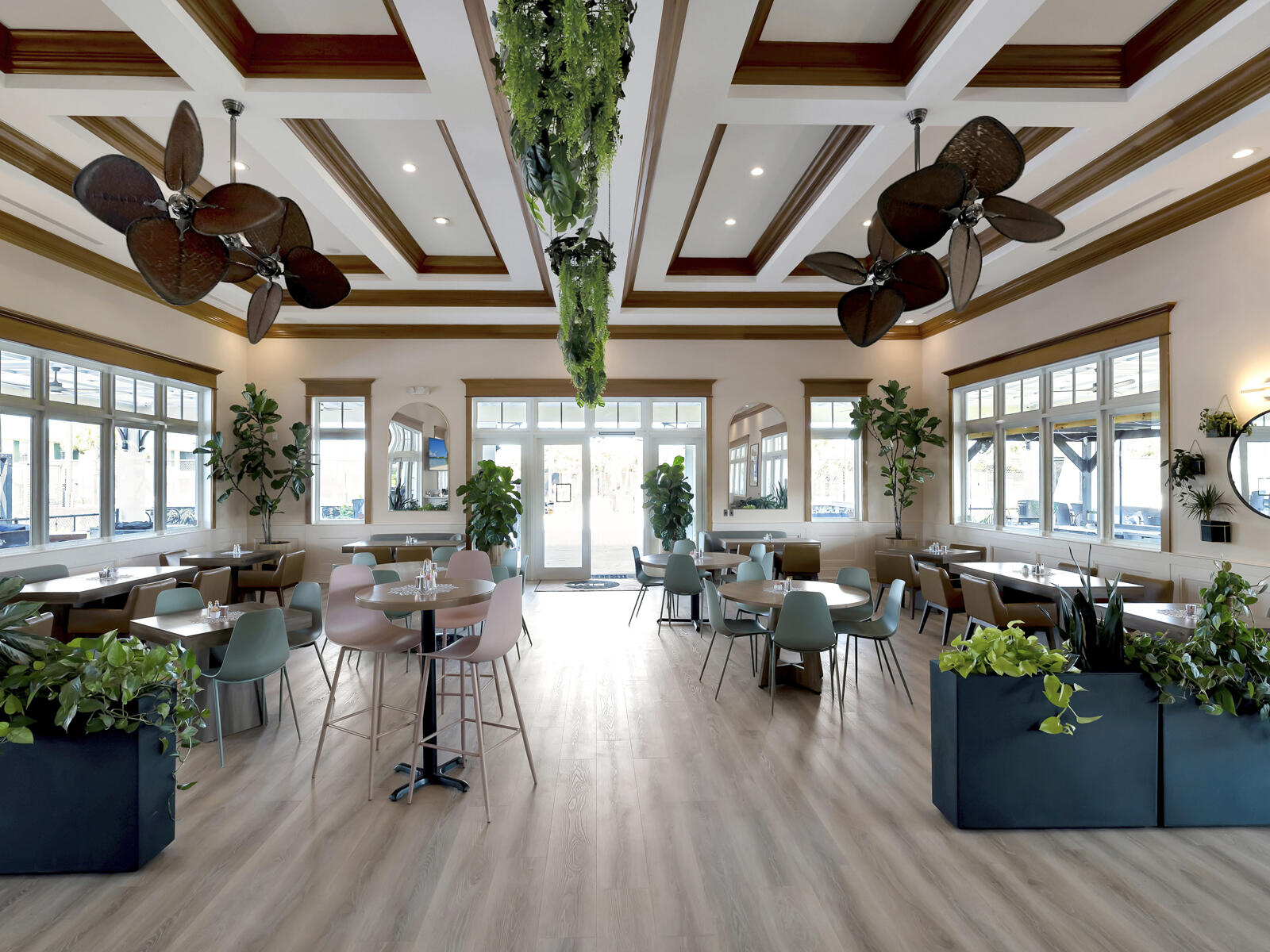 Boulevard Villas Courtside - Residential