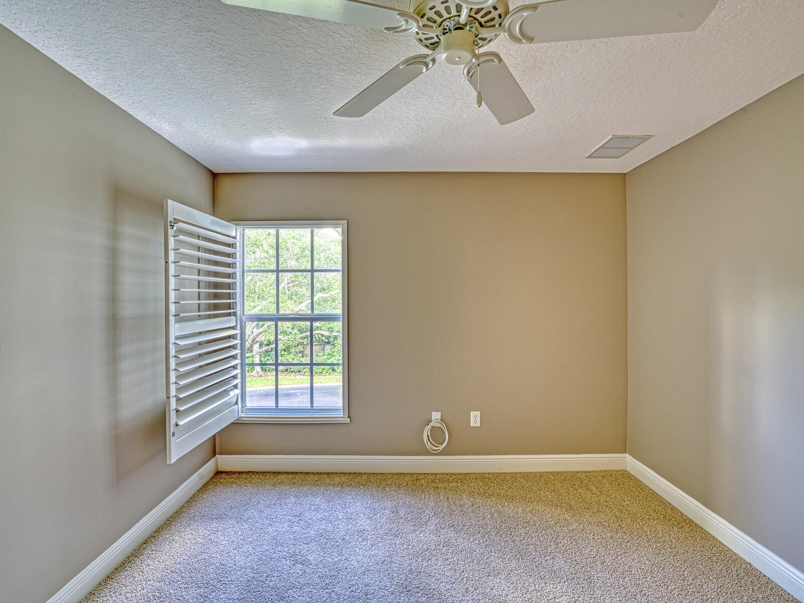 Boulevard Villas Courtside - Residential